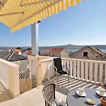 Apartman 32