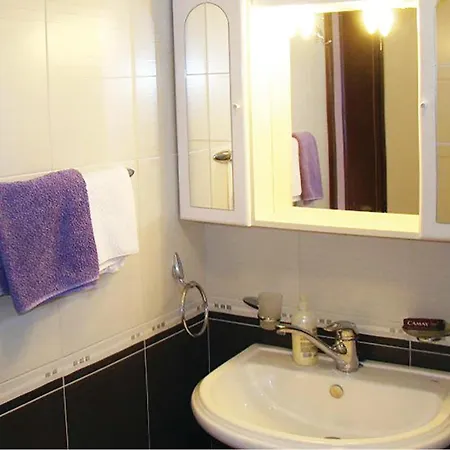 32 Apartman Posedarje